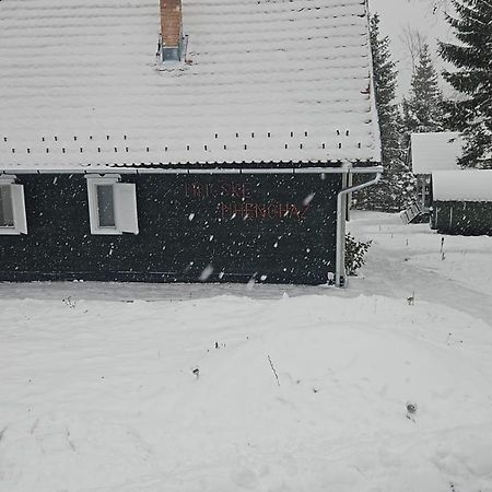 Piricske Pihenőház Ciceu Exterior foto